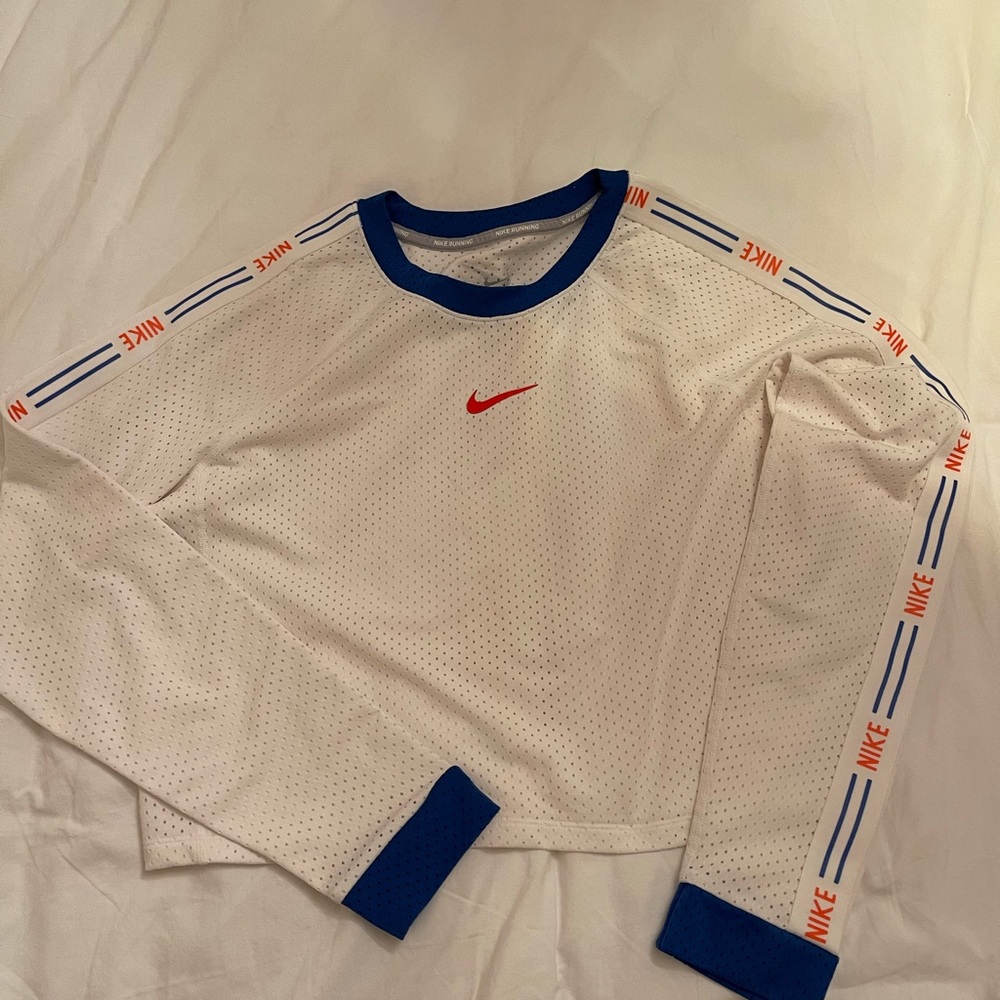 Nike Mesh Crop Top